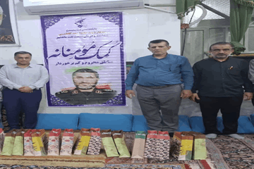 توزیع ۶۰ بسته لوازم تحریر بین دانش‌آموزان نیازمند شهرک مدنی ماهشهر